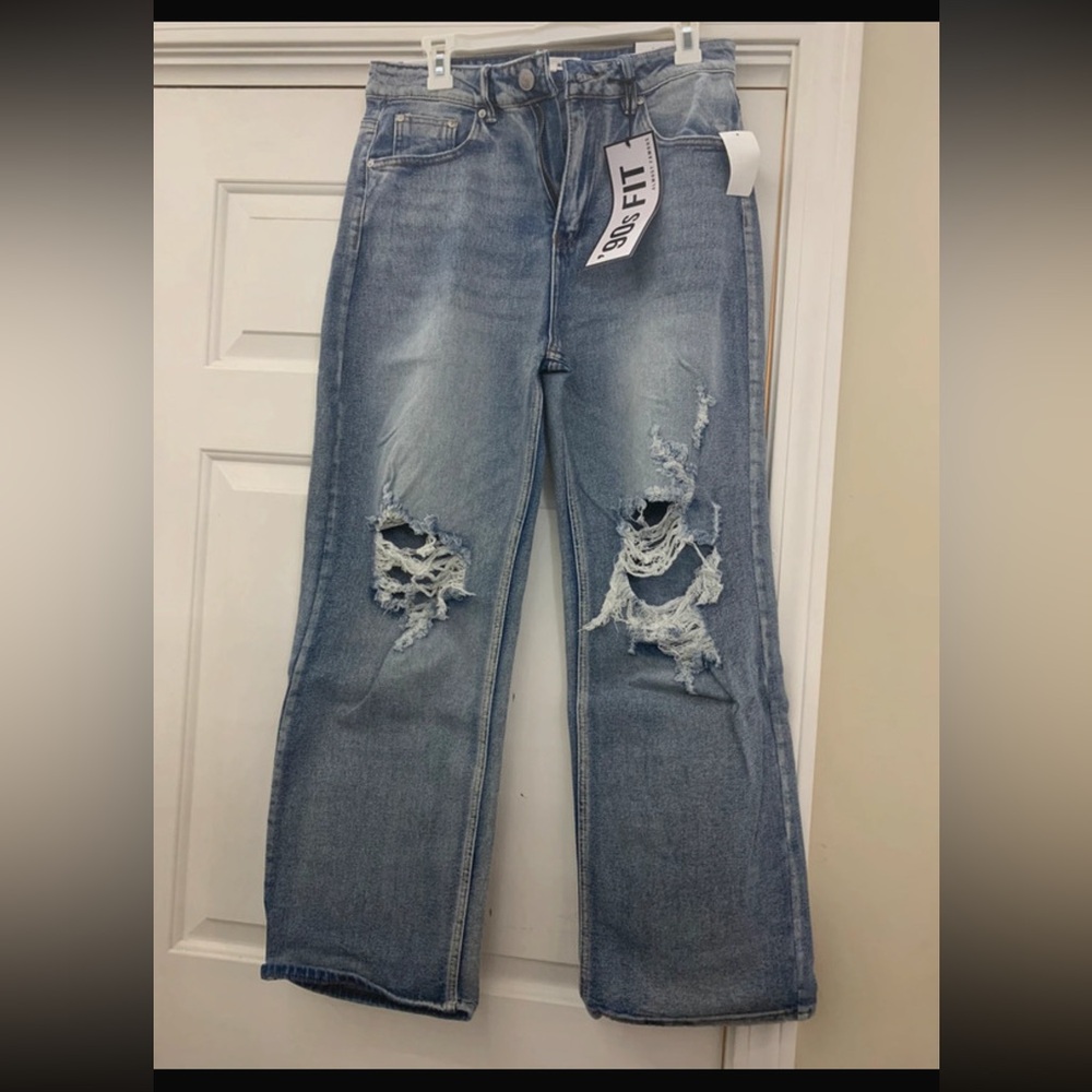 90s fit distressed wide leg jeans